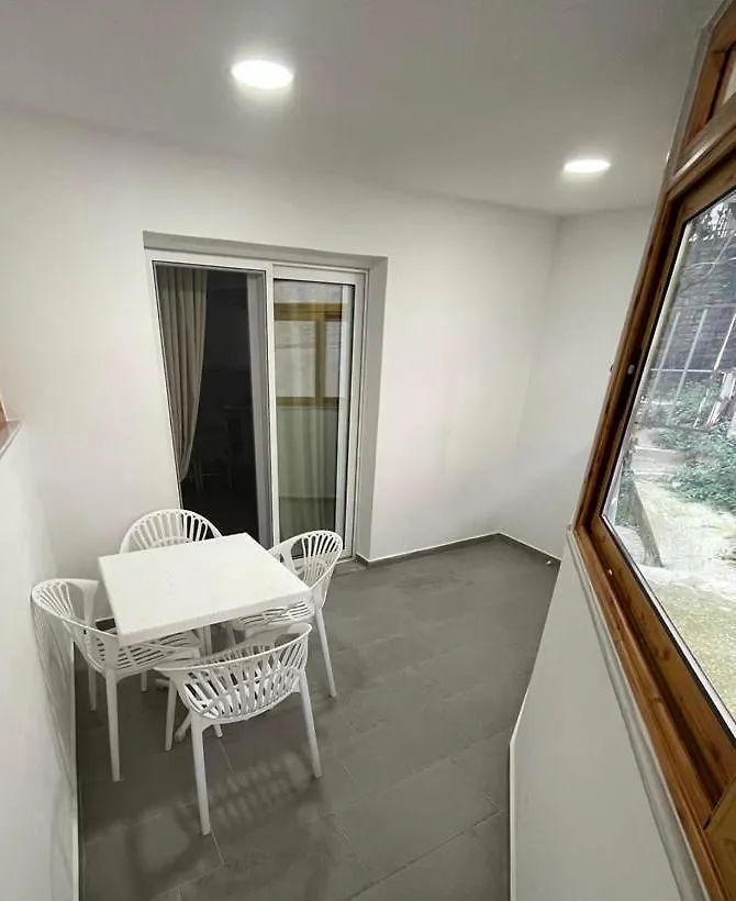 Ari Appartment Saranda Sarandë