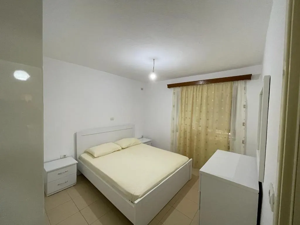 דירה Ari Appartment Saranda אלבניה